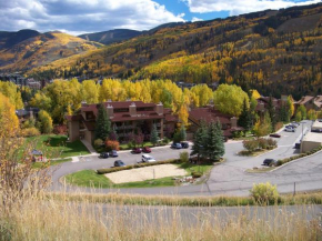 Sandstone Creek Club Condominiums